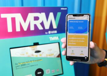 ธนาคาร UOB เปิดตัวแอพ TMRW บนสมาร์ทโฟน สามารถเปิดบัญชีโดยไม่ต้องไปธนาคาร ได้ครั้งแรกในประเทศไทย