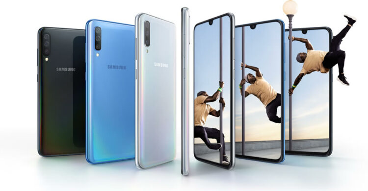 Samsung Galaxy A70 เปิดตัวแล้ว!! จอใหญ่ 6.7 นิ้ว กล้องหลัง 3 ตัว กล้องเซลฟี่ 32 ล้านพิกเซล แรมสูงสุด 8GB