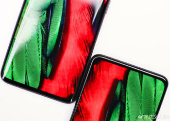 ผู้บริหาร OPPO แชร์ภาพสมาร์ทโฟน Reno เปรียบเทียบกับ Find X แสดงให้เห็นขอบจอที่บางเฉียบ