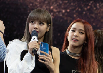 ส่องสมาร์ทโฟน Galaxy A Series รุ่นโปรดของสี่สาว ‘BLACKPINK’ จากขอบเวทีงาน ‘A Galaxy Event’