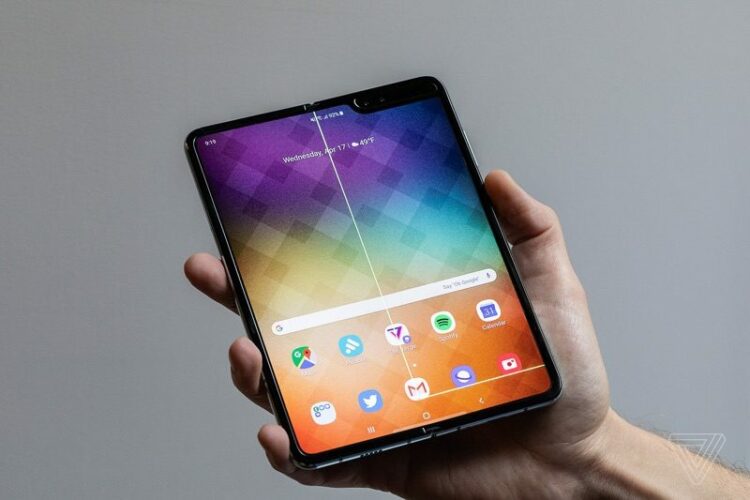 Samsung เรียกคืน Galaxy Fold จากสื่อที่รับไปรีวิว เพื่อกลับมาแก้ไขปัญหาจอแสดงผล ก่อนวางจำหน่าย