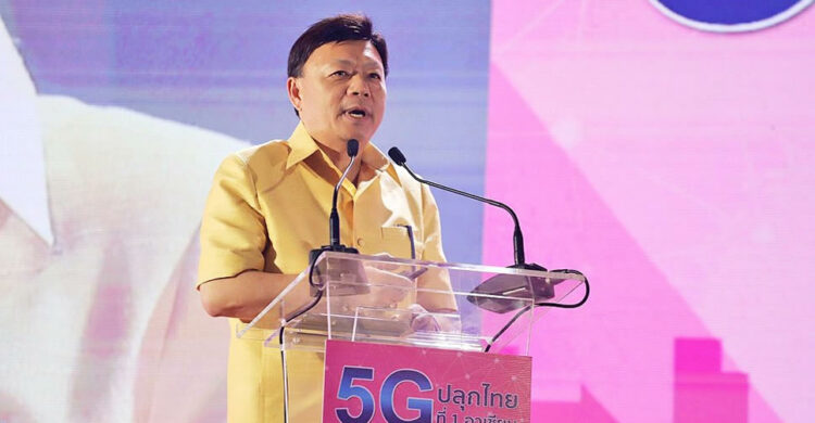 กสทช. เล็งเก็บค่าธรรมเนียม OTT จาก Facebook และ YouTube  ถ้าไม่จ่ายจะถูกลดความเร็วในไทย