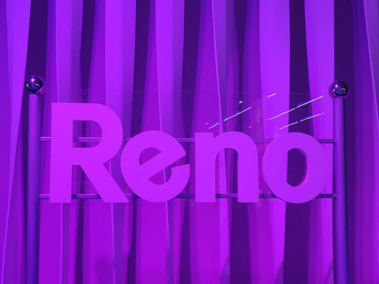 OPPO จัดงาน “THE RENO NIGHT” เนรมิตค่ำคืนสุดสร้างสรรค์ เตรียมต้อนรับสมาร์ทโฟนระดับพรีเมี่ยม Reno Series ที่มาพร้อมกับนวัตกรรมใหม่ และยืนยันเปิดตัวอย่างเป็นทางการ 4 มิถุนายนนี้