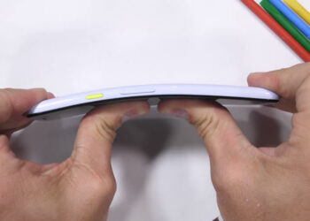 Google Pixel 3a ถูกทดสอบความทนทานแล้ว แสดงให้เห็นถึงความแข็งแรงของวัสดุพลาสติก