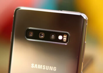 Samsung พัฒนาโมดูลกล้องที่รองรับออพติคอลซูม 5 เท่า และพร้อมแล้วที่จะนำมาใช้กับสมาร์ทโฟนรุ่นใหม่