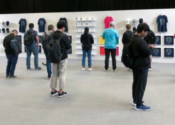 Apple เปิดร้าน WWDC Store จำหน่ายของที่ระลึกในงานประชุม WWDC 2019 มีทั้งเสื้อผ้า และอุปกรณ์เสริม