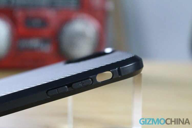 ตามนี้แน่!! เคสสำหรับ iPhone XIR, iPhone XI, iPhone XI Max ถูกผลิตออกมาแล้ว หน้าตาตามข่าวลือ