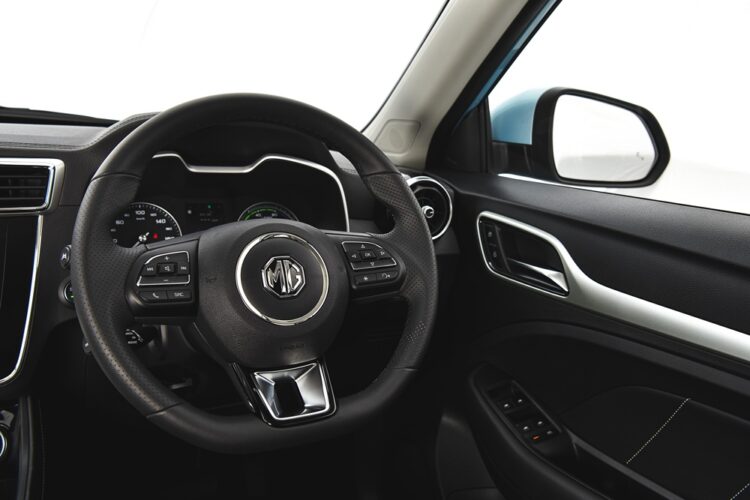 เปิดตัว New MG ZS EV รถยนต์ SUV ขับเคลื่อนด้วยพลังงานไฟฟ้า 100% ราคา 1,190,000 บาท วิ่งไกลสุด 337 ก.ม. ต่อการชาร์จแบตหนึ่งครั้ง