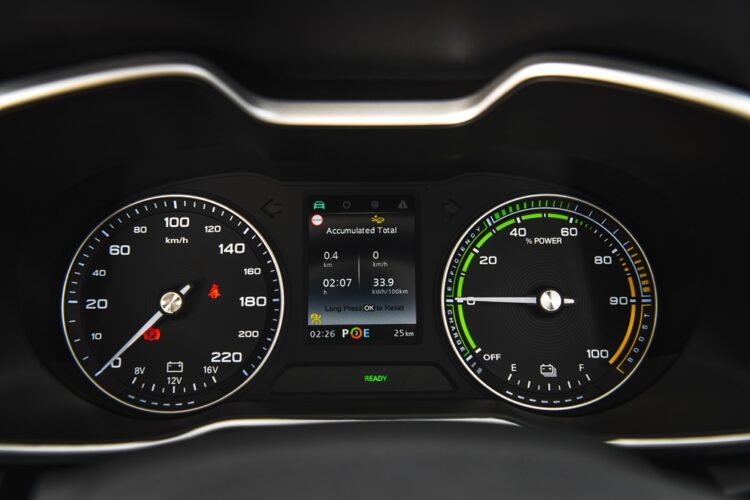 เปิดตัว New MG ZS EV รถยนต์ SUV ขับเคลื่อนด้วยพลังงานไฟฟ้า 100% ราคา 1,190,000 บาท วิ่งไกลสุด 337 ก.ม. ต่อการชาร์จแบตหนึ่งครั้ง