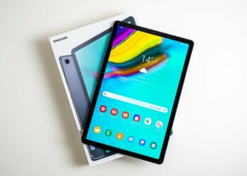 พบแท็บเล็ตรุ่นใหม่ของ Samsung โผล่ในฐานข้อมูลของ Geekbench อาจเป็นรุ่นเรือธง Galaxy Tab S5