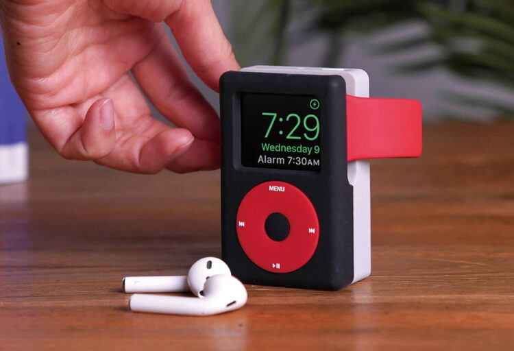 Elago W6 Stand เปลี่ยน Apple Watch ให้กลายเป็น iPod Classic