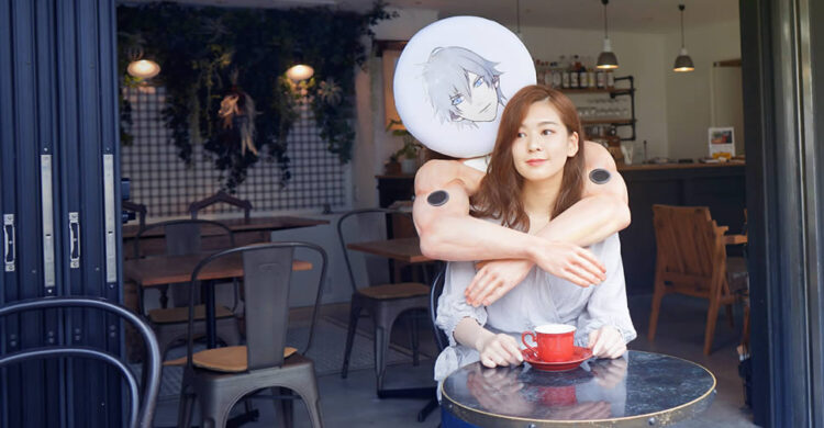 Hero of Maiden Hugging Speakers ลำโพงไร้สายของสาวโสด ช่วยสร้างความโดดเด่นในที่สาธารณะ