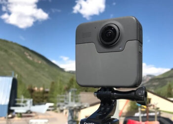 GoPro Max ถูกจดเครื่องหมายการค้า และมีภาพหลุดออกมาแล้ว อาจมาแทนที่รุ่น Fusion ติดจอแสดงผลมาให้ด้วย
