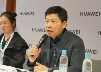 ซีอีโอของ Huawei ให้สัมภาษณ์นักข่าวหลังจบงานเปิดตัว Mate 30 series เกี่ยวกับแผนการทำตลาดเรือธงรุ่นใหม่