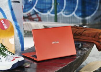 ASUS เปิดตัวกลุ่มผลิตภัณฑ์โน้ตบุ๊กใหม่มาพร้อมซีพียูล่าสุดจาก AMD  ส่งมอบความคุ้มค่าในราคาสุดประหยัด