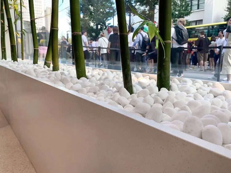 ชมบรรยากาศ Apple Store สาขา Marunouchi ใหม่ล่าสุดในญี่ปุ่นอยู่ใกล้สถานีโตเกียว