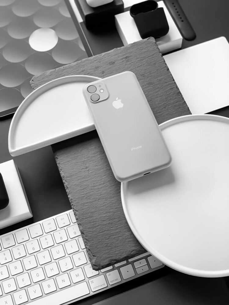 เผยโฉม iPhone 11 และ iPhone 11 Pro จากผู้ผลิตเคสแบรนด์ Nood