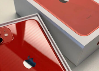 iPhone 11 และ iPhone 11 Pro อยู่ในมือผู้สั่งจองแล้ว ขณะที่ Apple Store หลายแห่งเริ่มมีคนมาต่อแถวยาวเหยียด