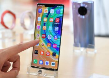 Huawei จ่ายโบนัส 2 เท่าให้พนักงานกว่า 190,000 คนทั่วโลก ที่ช่วยกันฝ่าฟันวิกฤต Donald Trump