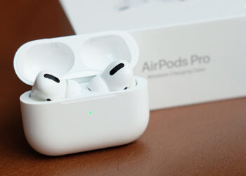 ฮิตถล่ม!! ยอดจัดส่ง AirPods ปี 2019 เพิ่มขึ้น 2 เท่าทะลุ 60 ล้านชุด  ส่วน AirPods Pro ได้รับความนิยมเกินคาด