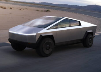 Tesla เปิดตัว Cybertruck รถกระบะพลังไฟฟ้า สายพันธุ์แกร่ง ดีไซน์สุดล้ำ ราคาเริ่มต้นราว 1.2 ล้านบาท