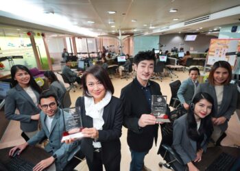 สมาคม Contact Center World ยกให้ AIS Contact Center คว้า 2 รางวัลระดับโลก ตอกย้ำผู้นำด้านงานบริการคุณภาพ ที่ได้รับการยอมรับในระดับสากล