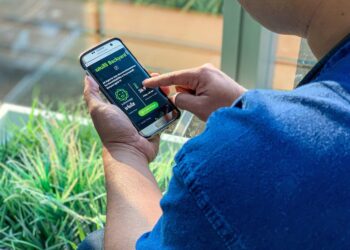 AIS ย้ำผู้นำนวัตกรรม IoT นำแพลตฟอร์มฟาร์มอัจฉริยะ สนับสนุนเกษตรกรไทยที่ Sansiri Backyard @T77 Community สุขุมวิท 77