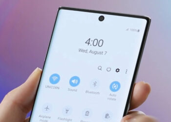 ภาพหลุด Screen Protector ของ Samsung Galaxy S11 ยืนยันเจาะรูตรงกึ่งกลาง เหมือน Galaxy Note 10