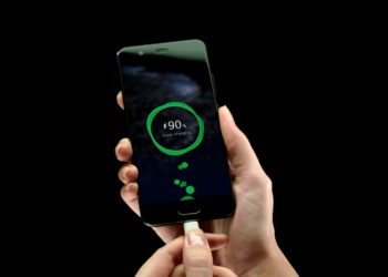 แบตเตอรี่กราฟีน อาจนำมาใช้กับสมาร์ทโฟนภายในปีนี้ ชาร์จแบตเต็มใน 20 นาที อายุใช้งานนานกว่า 3 เท่า