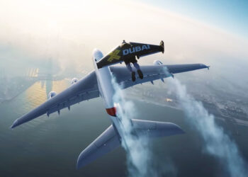 ชุด Iron Man ใกล้เป็นจริงแล้ว!! ชมการทดสอบของ Jetman ที่สามารถบินได้สูง 1 กิโลเมตร ในเวลาเพียง 30 วินาที