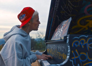 Justin Bieber ปล่อยมิวสิควีดีโอใหม่ “Available” รับชมได้แล้วที่ Apple Music เท่านั้น