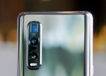 เปรียบเทียบสเปกความแตกต่างระหว่าง OPPO Find X2 และ Find X2 Pro