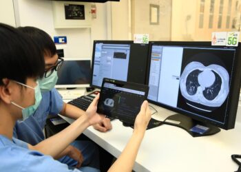 AIS แจ้งเกิด 5G เพื่อการแพทย์ ช่วยคนไทย ก้าวผ่านวิกฤต COVID-19 ชู รพ.จุฬาภรณ์ เป็นต้นแบบแห่งการรักษาพยาบาล ลดเหลื่อมล้ำ ให้คนไทย เข้าถึงบริการทางการแพทย์แบบเท่าเทียม