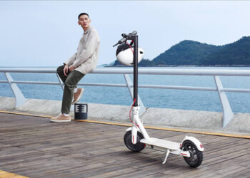 Xiaomi Mijia Scooter 1S สกู๊ตเตอร์ไฟฟ้าพับได้ วิ่งไกลสุด 30 กิโลเมตร ราคาราว 9,130 บาท