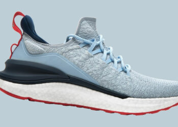 Xiaomi เปิดตัวรองเท้าสนีกเกอร์ Mijia Sneakers 4 รุ่นที่ 4 ซักได้ ราคาราว 930 บาทเท่านั้น