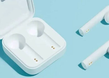 Xiaomi Mi Air 2SE หูฟังไร้สายแบบ True Wireless แบตอยู่นาน 20 ชั่วโมง ราคาราว 765 บาท