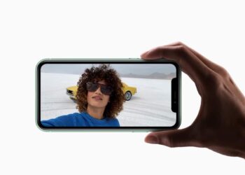 วิถีชีวิตใหม่!! Apple กำลังพัฒนาฟีเจอร์ถ่ายเซลฟี่แบบกลุ่ม แม้ไม่ได้อยู่ที่เดียวกัน