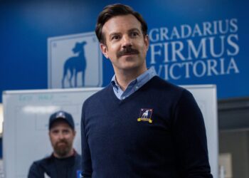 Apple เผยโฉมซีรีส์ต้นฉบับแนวคอมเมดี้เรื่องใหม่ “Ted Lasso” ฉายพร้อมกันทั่วโลก 14 สิงหาคมบน Apple TV+