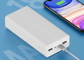 Xiaomi Power Bank 3 แบตเตอรี่พกพา ความจุ 30,000mAh ราคาราว 1,490 บาท