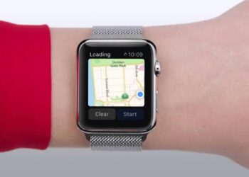 Google Maps เตรียมกลับมาลง Apple Watch อีกครั้ง พร้อมรองรับ CarPlay Dashboard ด้วยในเร็วๆ นี้