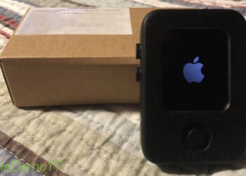 เผยต้นแบบ Apple Watch รุ่นแรก ที่อยู่ในเคสนิรภัยสไตล์ iPod Nano