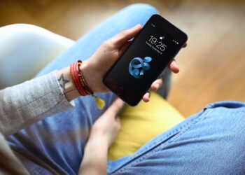 แจกฟรี!! ภาพ Wallpaper งาน Apple Event วันที่ 15 กันยายนนี้ ดาวน์โหลดได้ที่นี่