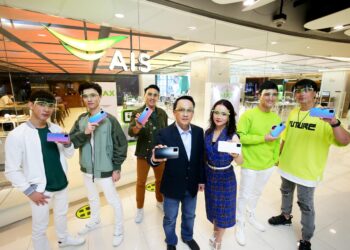 เป็นเจ้าของ Vivo V20 Pro 5G สมาร์ตโฟนรองรับ 5G บางสุดในโลกได้แล้ววันนี้ที่ AIS Shop พร้อมส่วนลดพิเศษสูงสุด 7,000 บาท รับฟรีของแถมสุดพรีเมียม