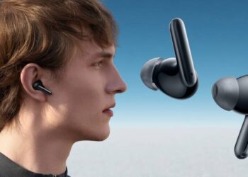 OPPO Enco X หูฟัง TWS รุ่นใหม่ รองรับการตัดเสียงรบกวน ANC ชาร์จไร้สาย ราคาราว 5,590 บาท