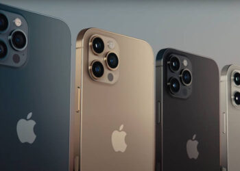 iPhone 12 Pro กับ iPhone 12 Pro Max มาพร้อม RAM 6GB ส่วน iPhone 12 กับ iPhone 12 mini ได้รับ RAM 4GB