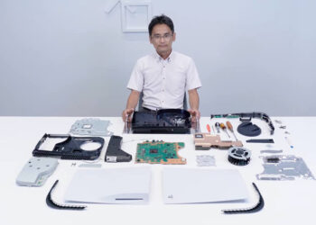 Sony แกะเครื่อง PlayStation 5 ให้เห็นส่วนประกอบภายใน รวมถึงช่องต่อ SSD ภายนอก (ชมคลิป!!)