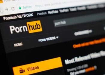 กระทรวงดิจิทัลฯสั่งให้ระบบอินเทอร์เน็ต​-​มือถือทุกค่ายระงับการเข้าถึง​ Pornhub กว่า 190 แห่งในประเทศไทย