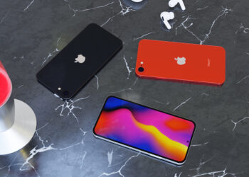 ชมคอนเซ็ปต์ iPhone SE 2021 ดีไซน์ไร้กรอบ หน้าจอแบบ Punch-Hole Display ขอบแบนสไตล์ iPhone 12