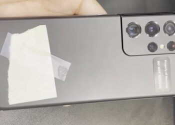 Samsung Galaxy S21 Plus และ Galaxy S21 Ultra ถูกเผยโฉมออกมาแล้ว (ชมคลิป!!)