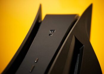 Dbrand ผู้ผลิตเคส PlayStation 5 สีดำไม่กลัวละเมิดลิขสิทธิ์ Sony แน่จริงก็ฟ้องเลย